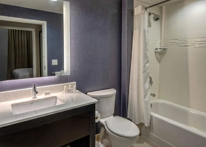 By Marriott Midtown 3*