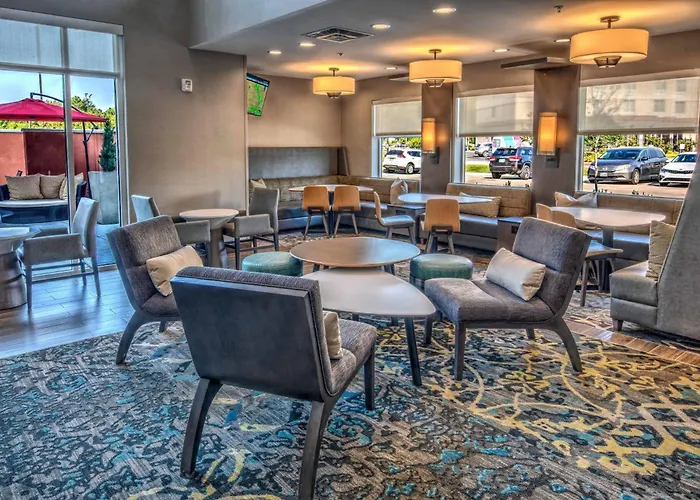 By Marriott Midtown 3*