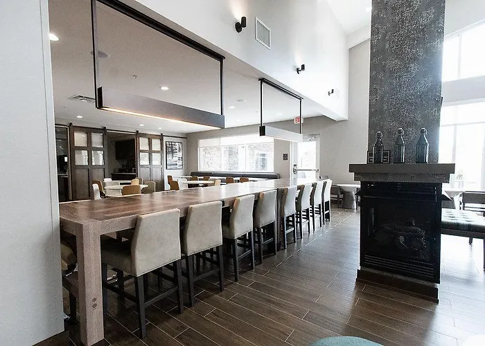 Hotel By Marriott Midtown 3*