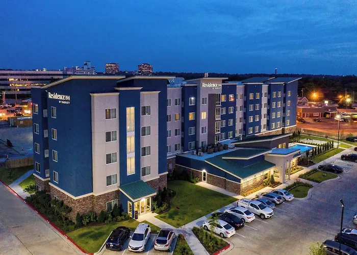By Marriott Midtown Hotel 3*